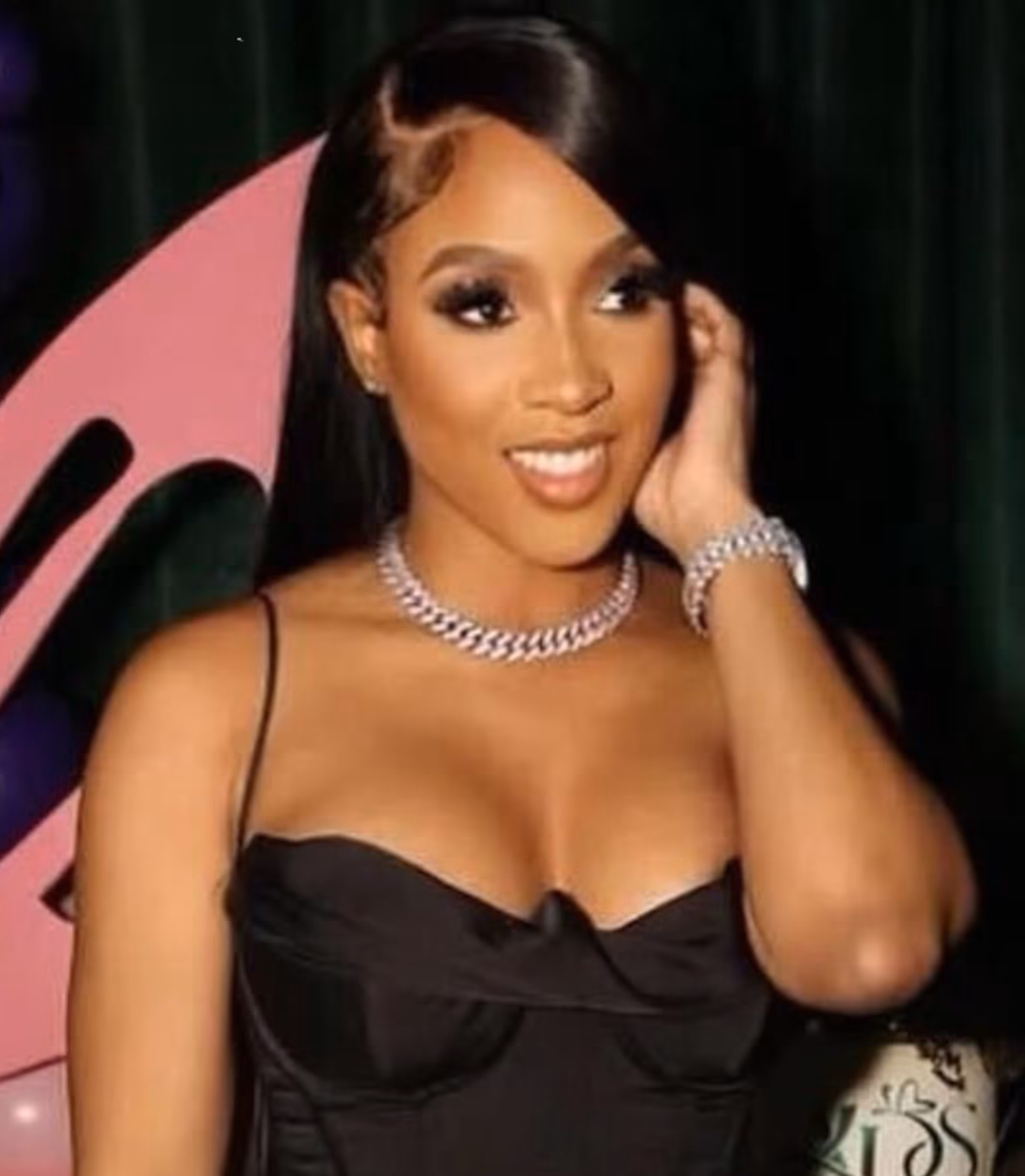 Qualeisha Barnes